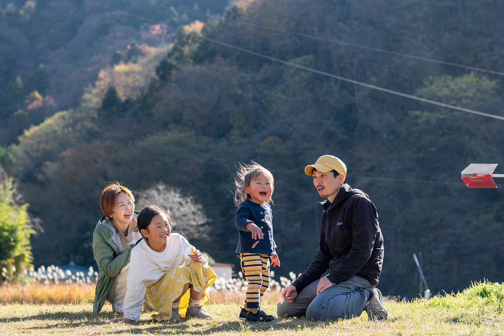 新居見さん家族の写真