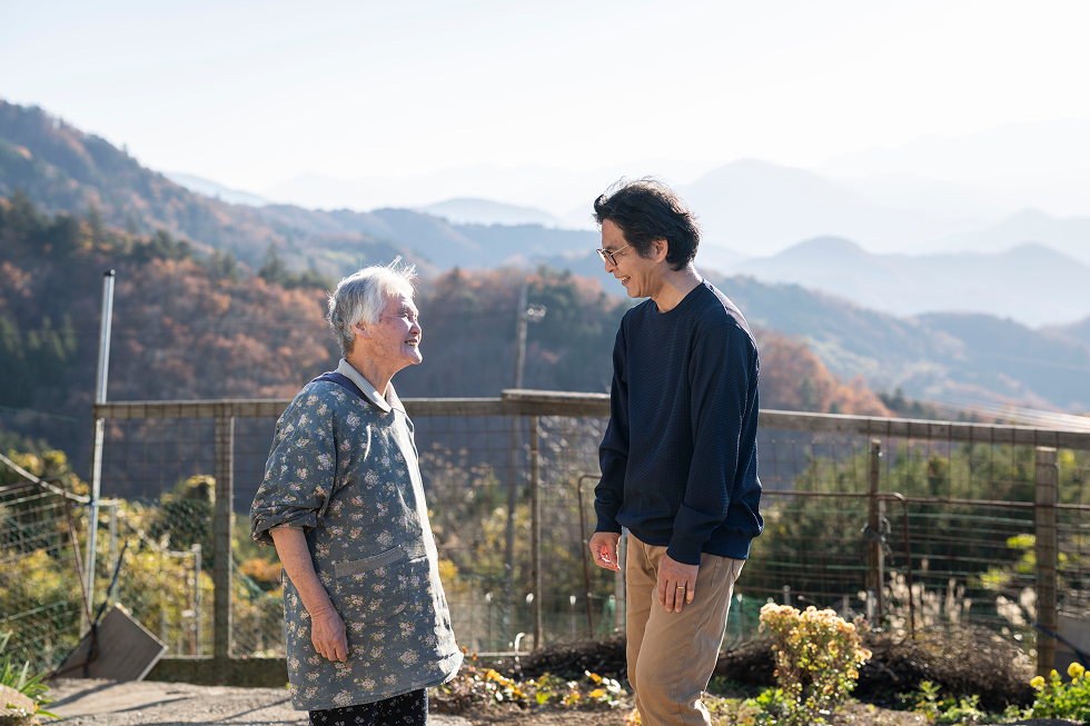 近所のおばちゃんとの写真